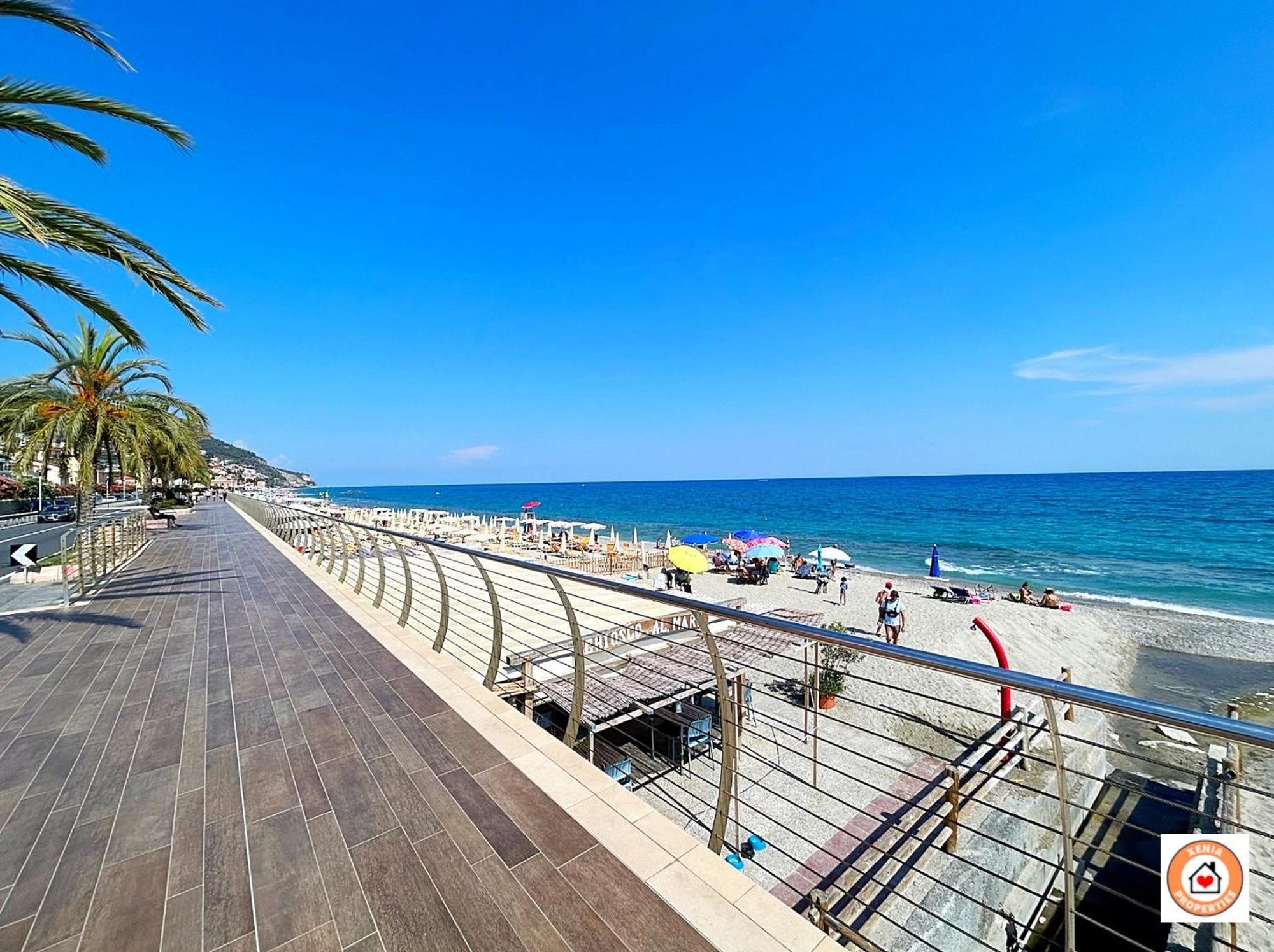 Appartement Gioiello Marino - Mare, 2 Minuti A Piedi à Pietra Ligure Extérieur photo